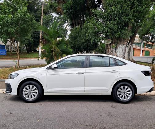 VOLKSWAGEN VIRTUS 1.0 170 TSI MANUAL